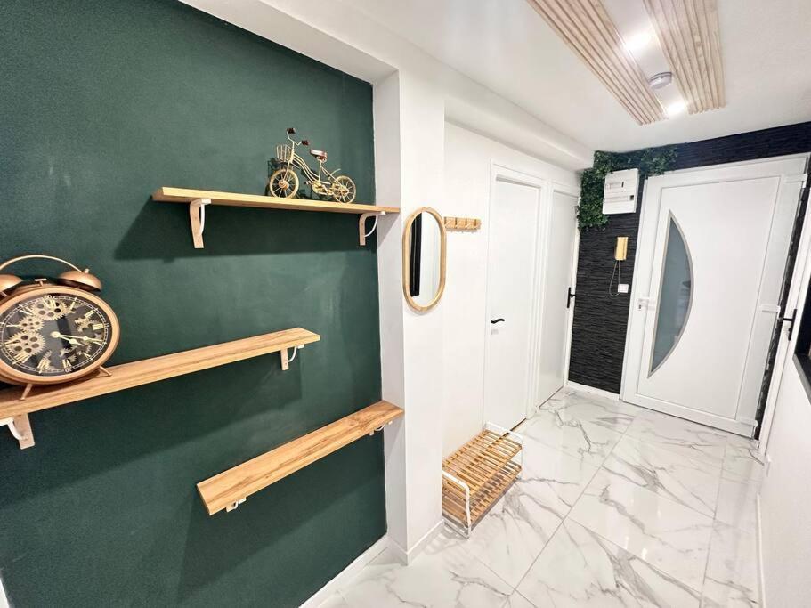E Servagnat T3 Luxe Avec Sauna Jacuzzi Et Hammam เอแปร์เน ภายนอก รูปภาพ