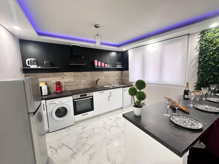 E Servagnat T3 Luxe Avec Sauna Jacuzzi Et Hammam เอแปร์เน ภายนอก รูปภาพ